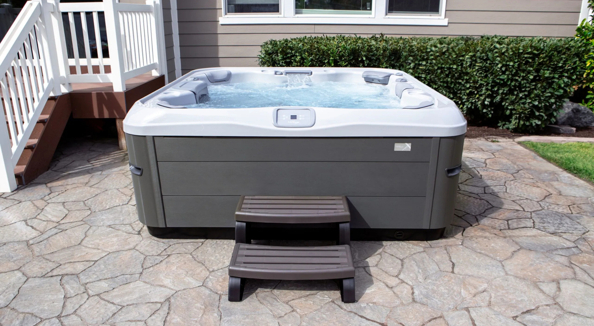 X Series masazine vonia, jacuzzi jusu kiemui arba namams