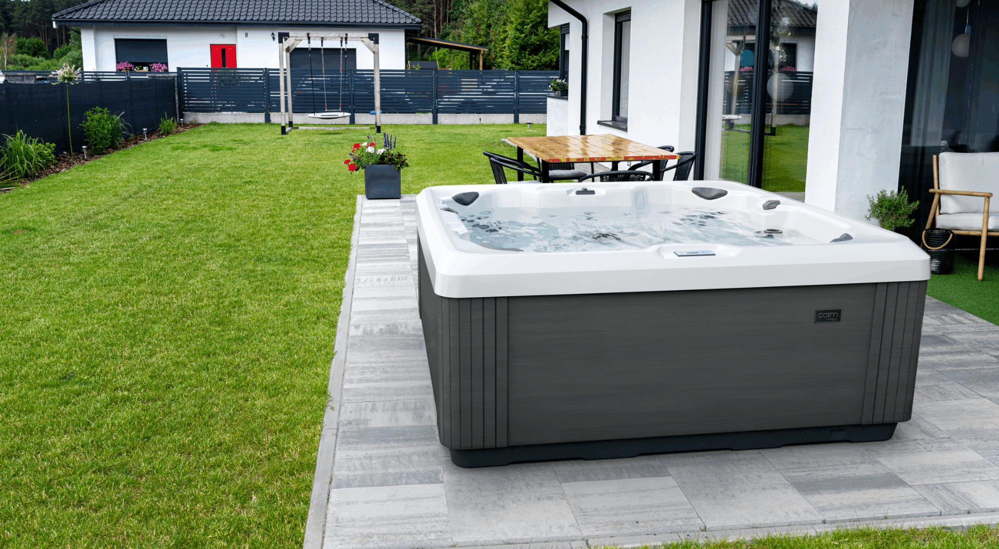 Calm Series masazine vonia, jacuzzi jusu kiemui arba namams